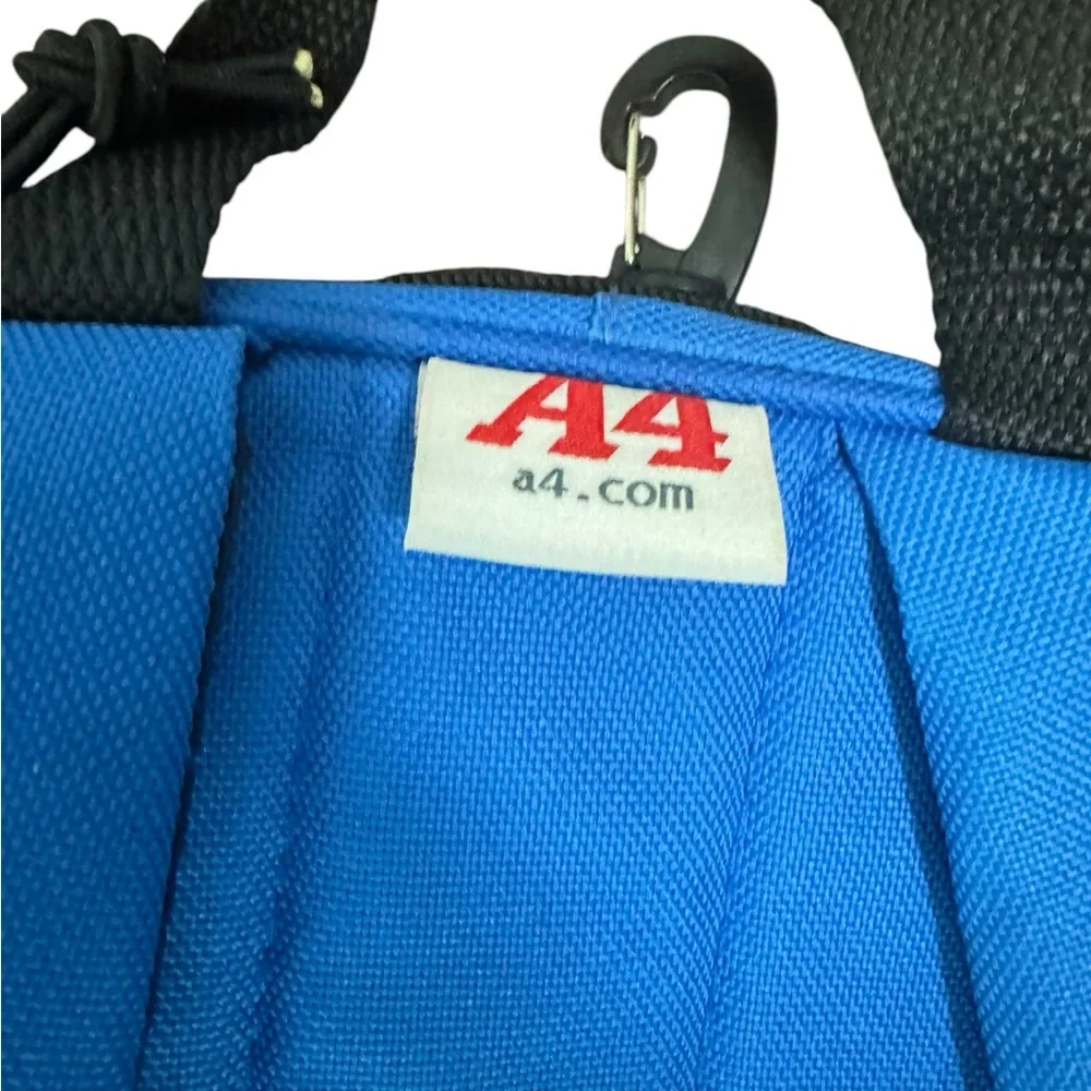 Large capacity canvas backpack. In Blue. GUC